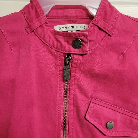 Tommy Hilfiger Pink Full Zip Crop Jean Jacket Size Medium - Picture 2 of 12